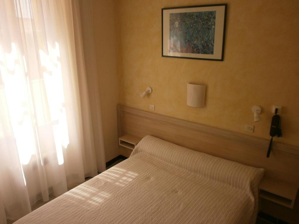 Hotel Du Parc Six-Fours-les-Plages Værelse billede